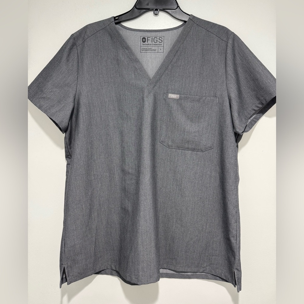 figs technical collection scrub top gray